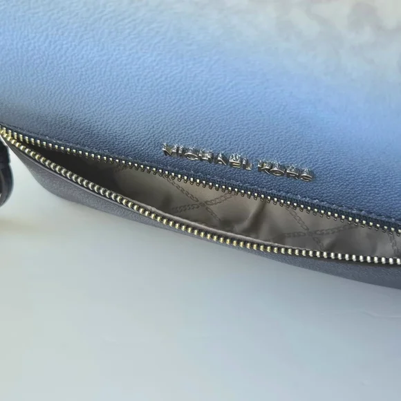 Retired MICHAEL KORS Rhea Medium Ombré Logo Backpack Navy Chambray Colorblock - Picture 11 of 14